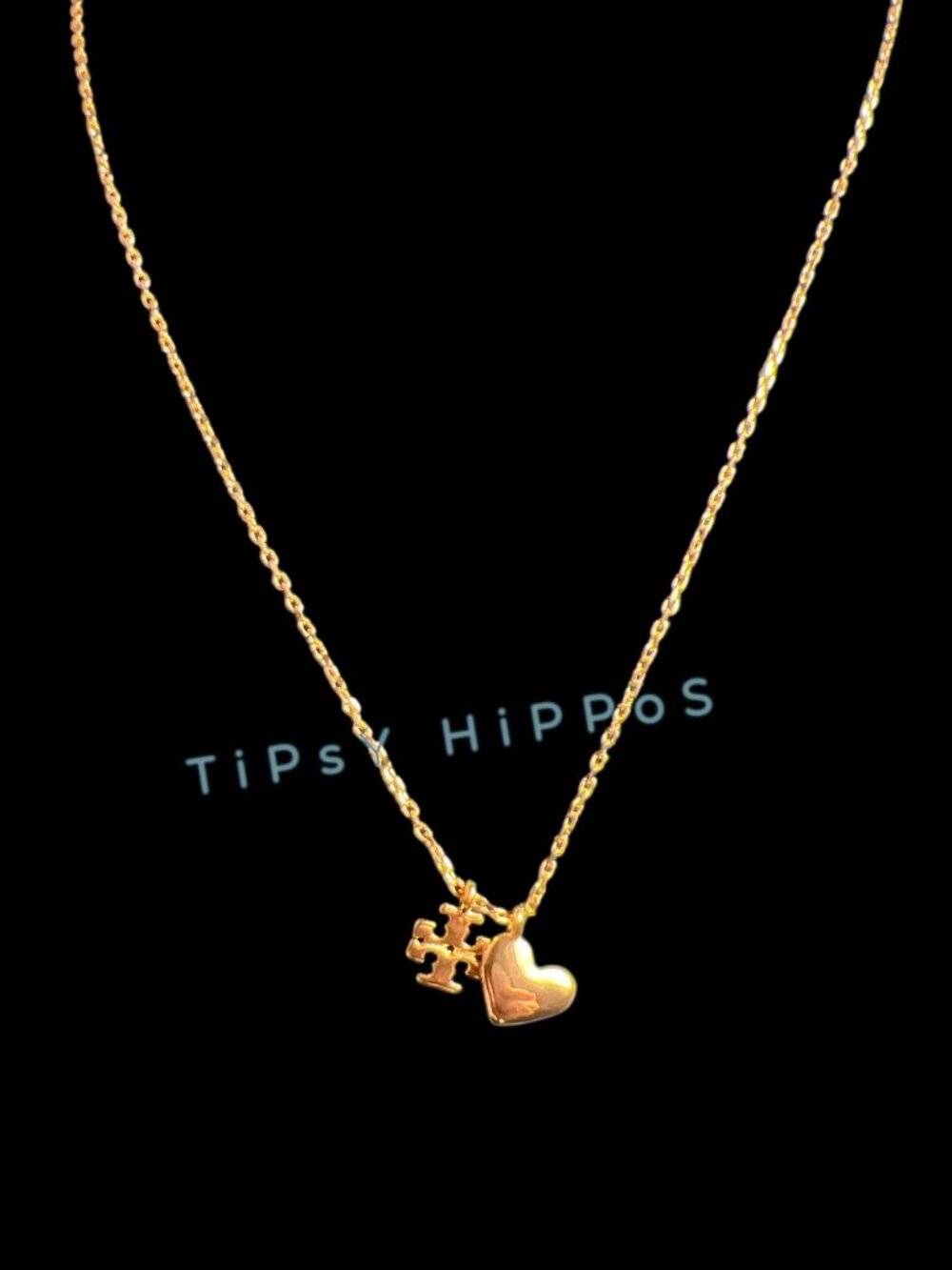 TORY BURCH GOLD GOOD LUCK CHAIN PENDANT NECKLACE - Picture 3 of 7